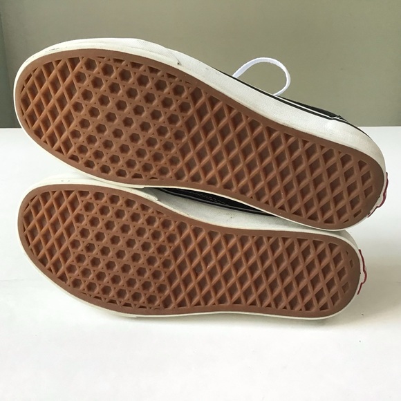 Vans Old Skool Sneakers Womens Size 6.5 / Mens Size 5 Black & White Classic - Picture 11 of 11